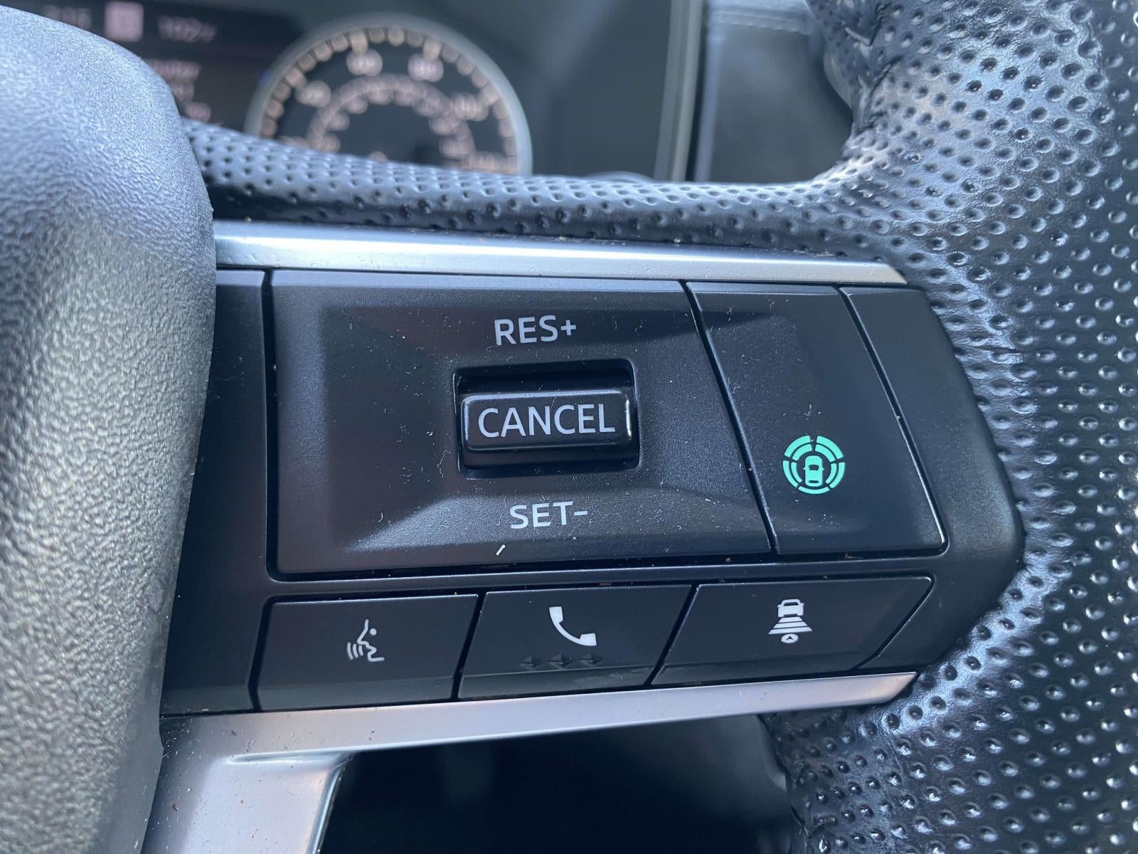 2022 Mitsubishi Outlander Base