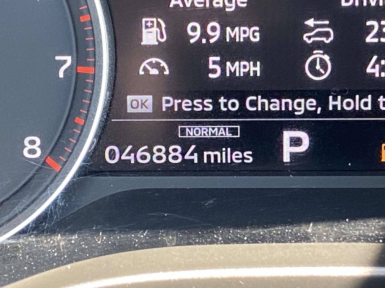 2022 Mitsubishi Outlander Base