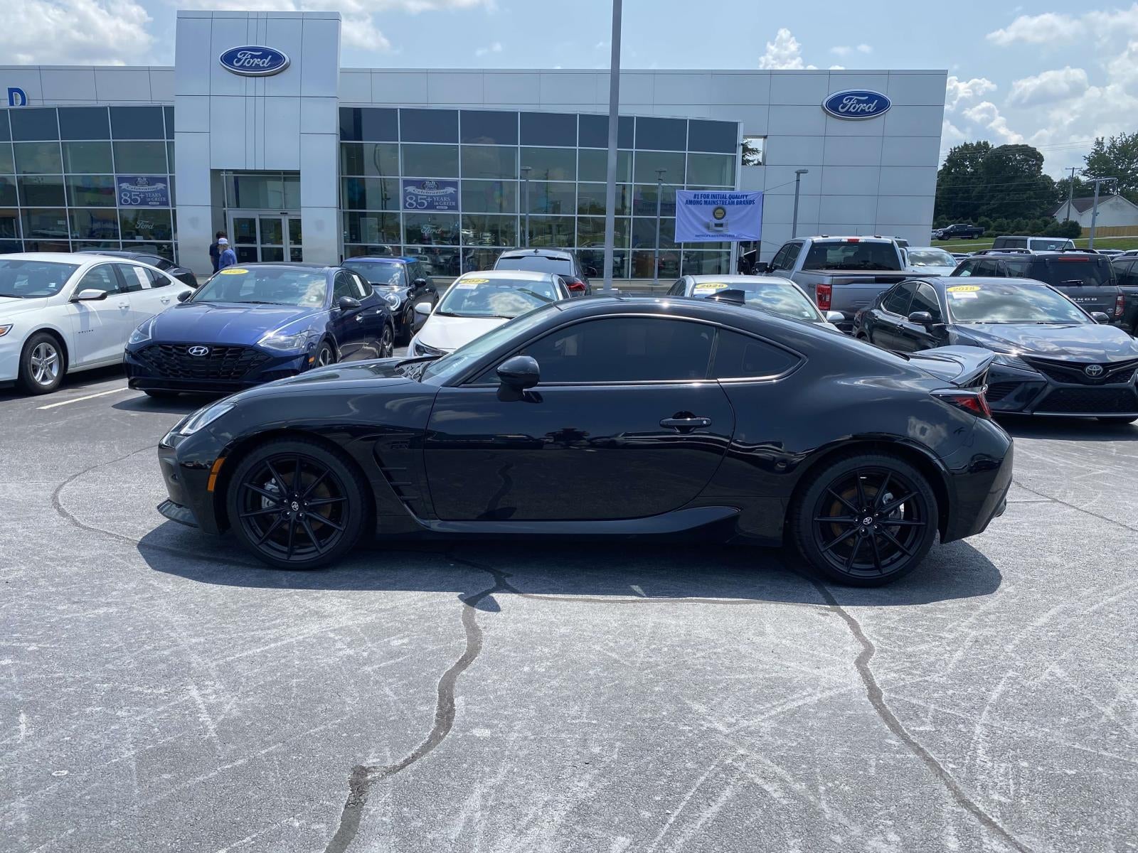 2024 Toyota GR86 Premium