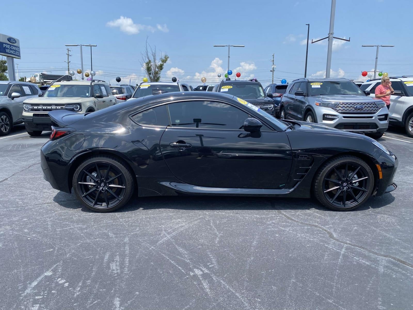 2024 Toyota GR86 Premium