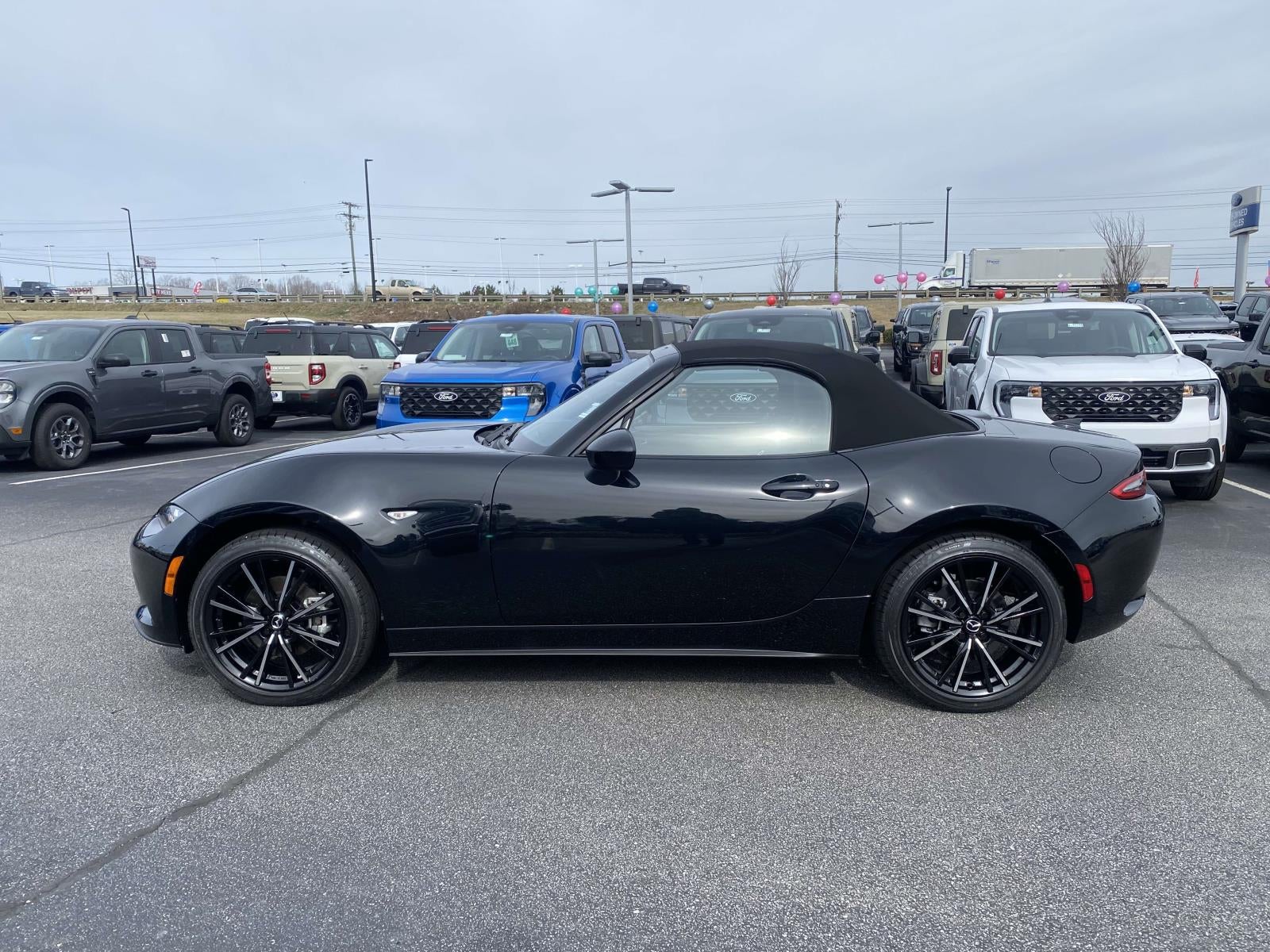 2025 Mazda Mazda MX-5 Miata Grand Touring
