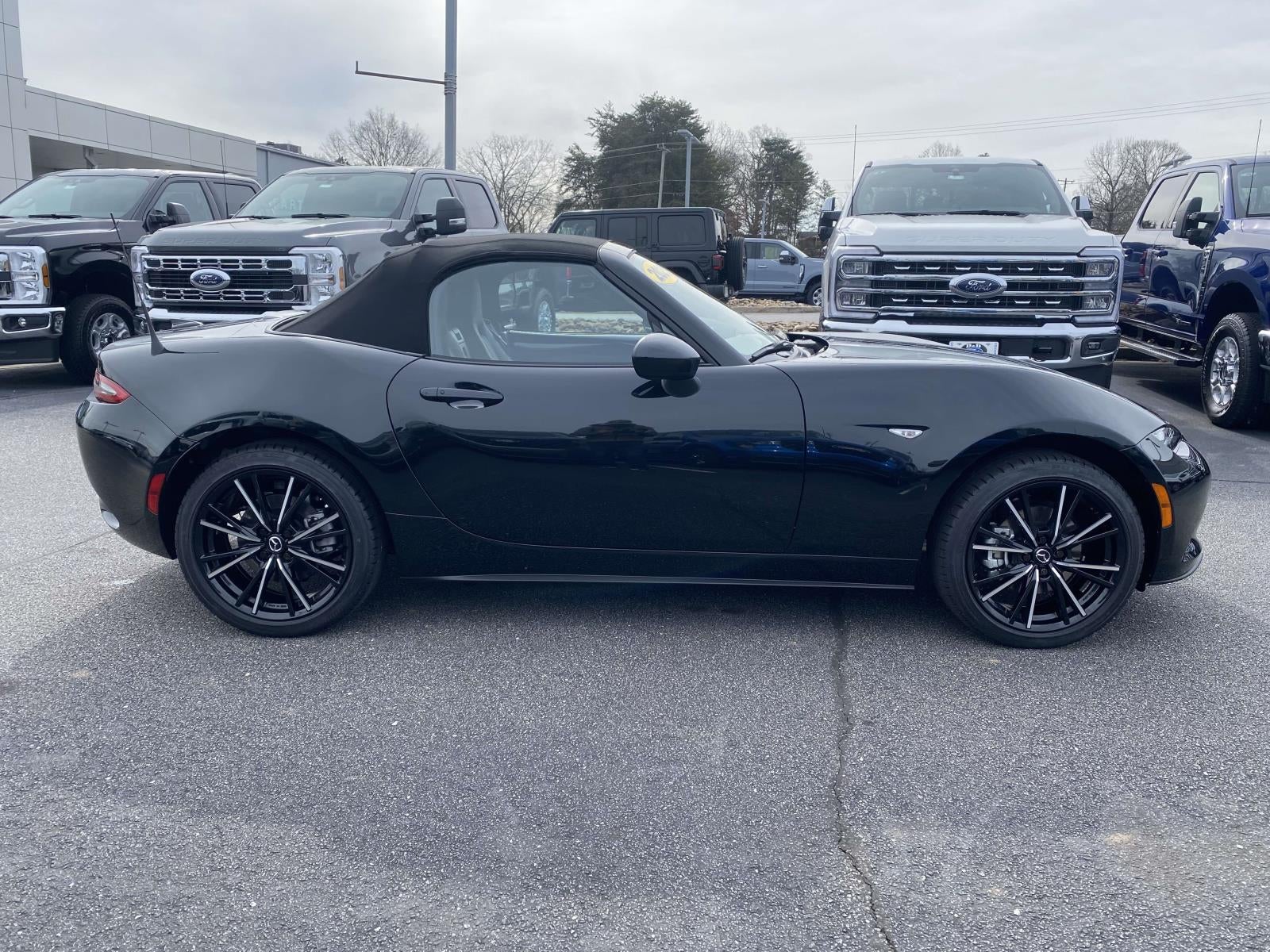 2025 Mazda Mazda MX-5 Miata Grand Touring