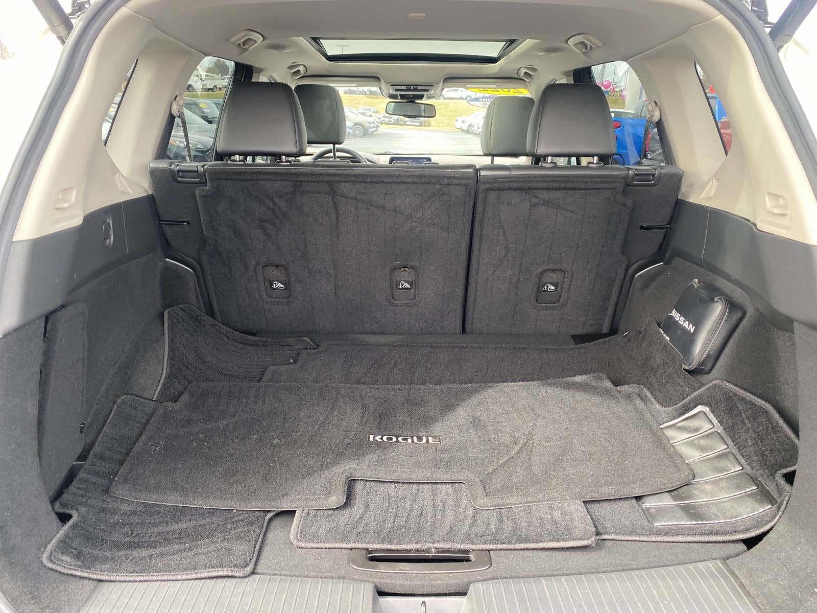 2022 Nissan Rogue SL