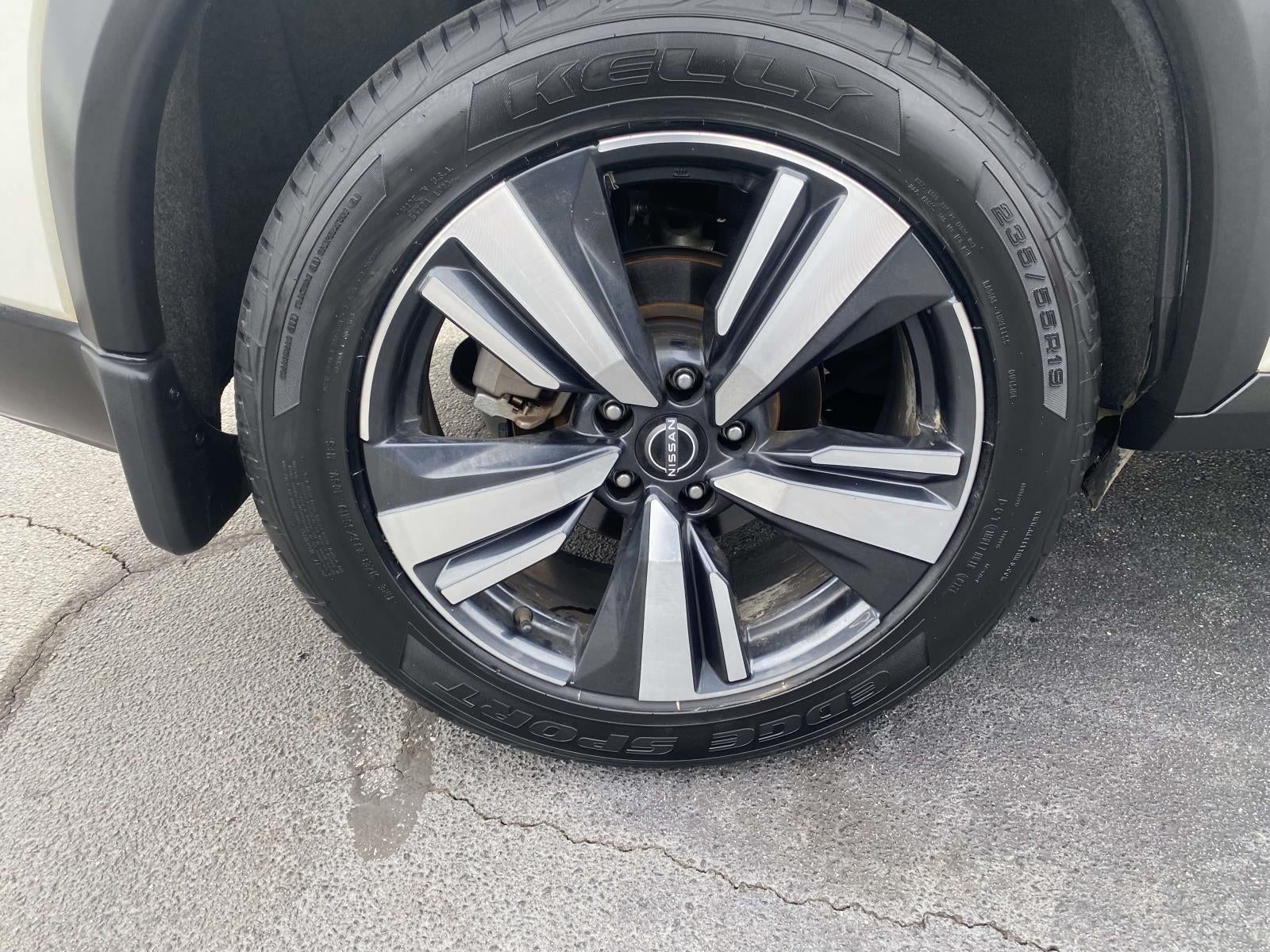 2022 Nissan Rogue SL