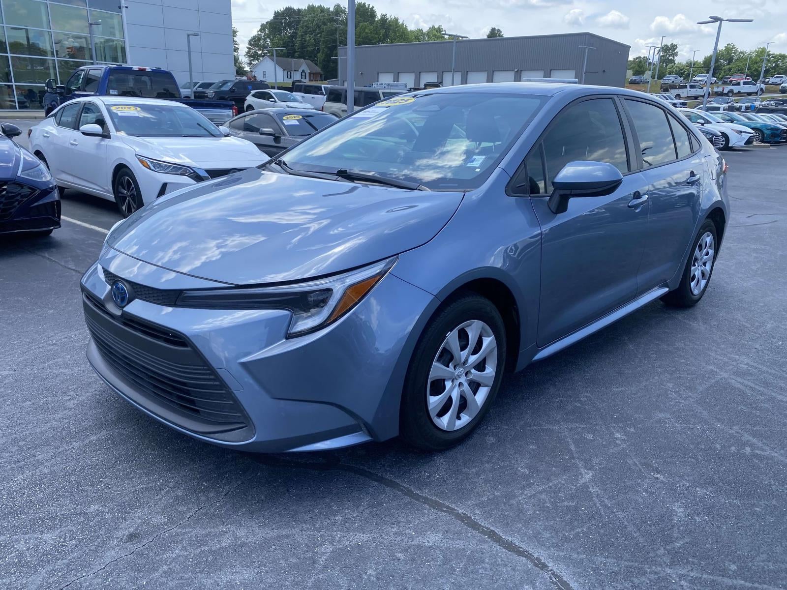 2025 Toyota Corolla Hybrid LE