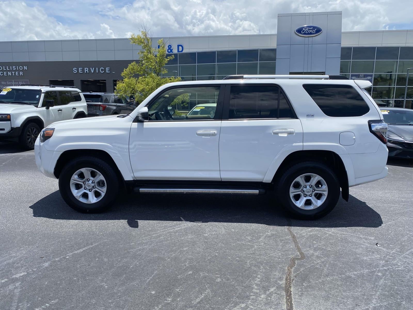 2023 Toyota 4Runner SR5