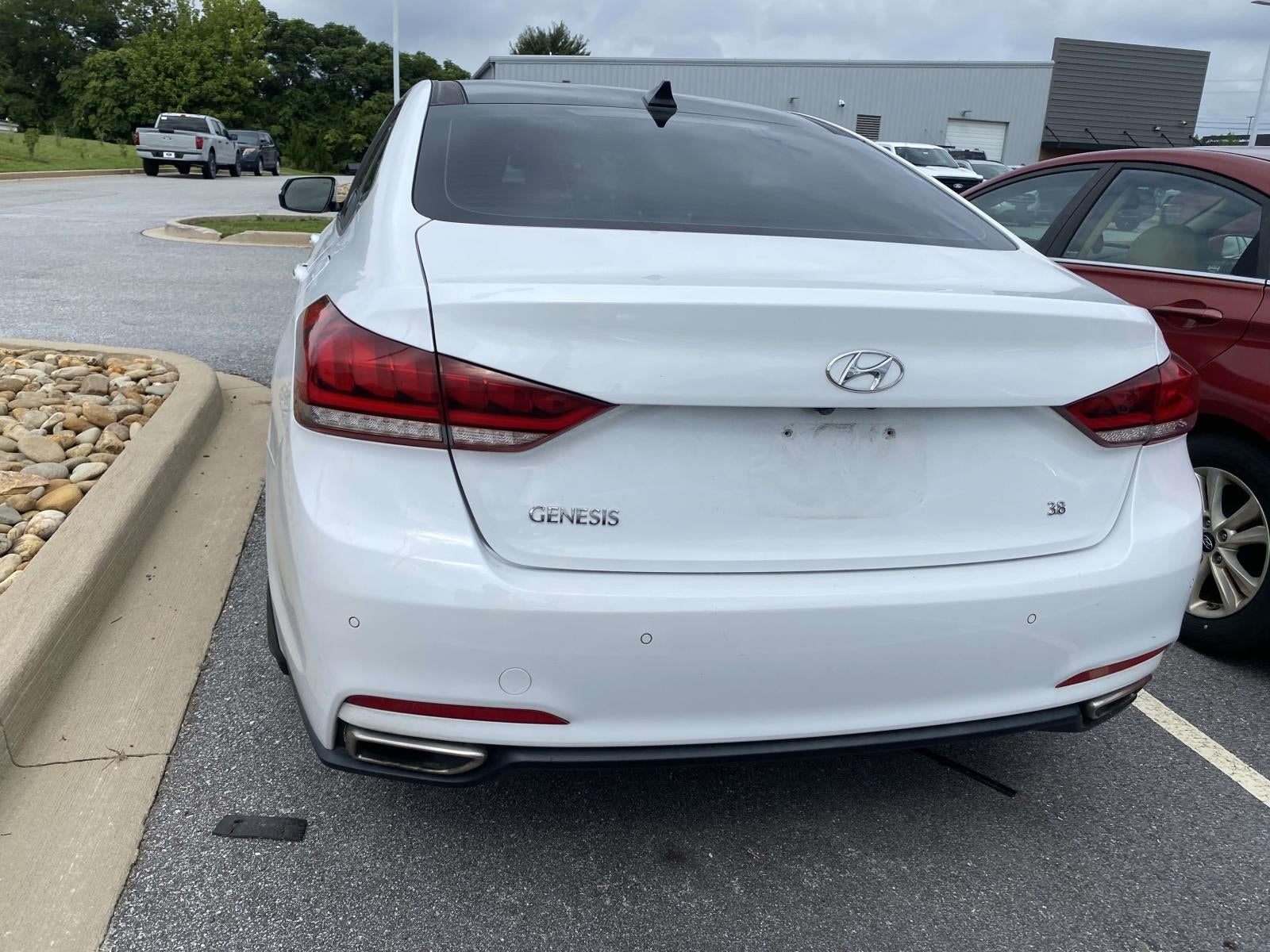 2016 Hyundai Genesis 3.8