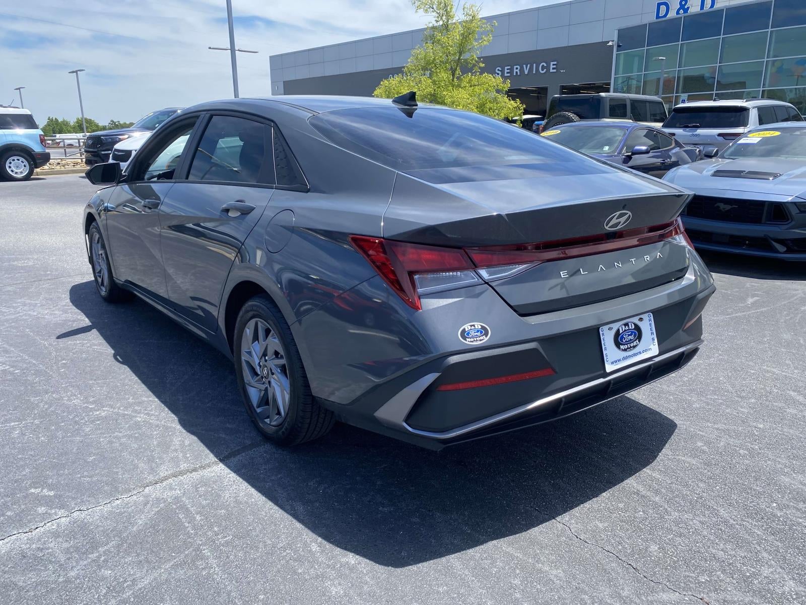 2024 Hyundai Elantra SEL