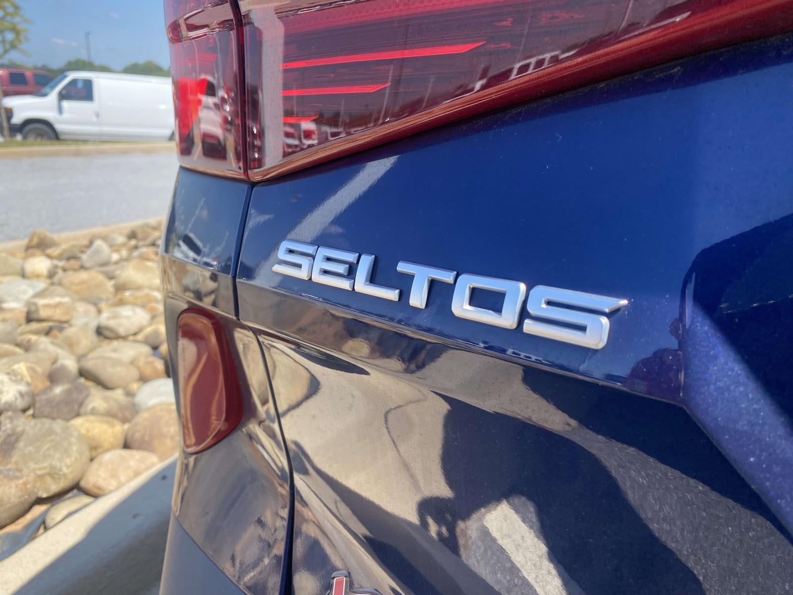 2023 Kia Seltos S