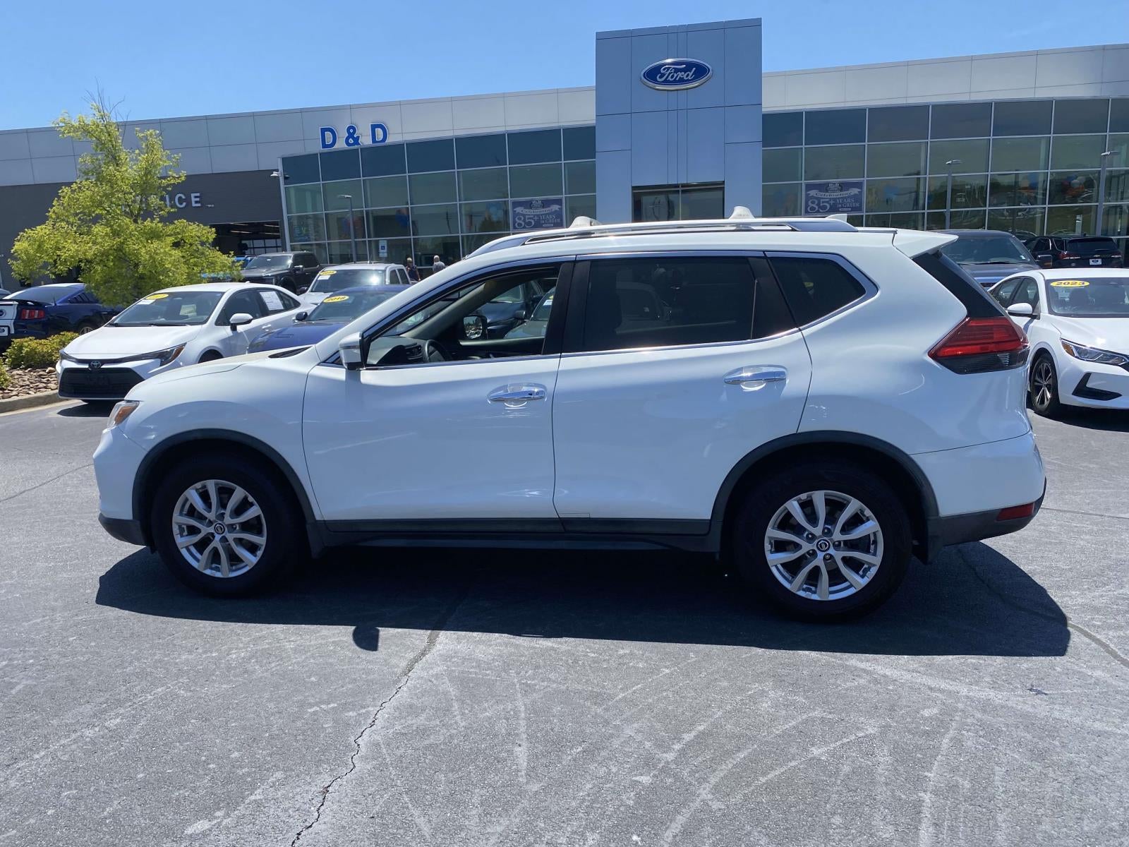 2017 Nissan Rogue SV
