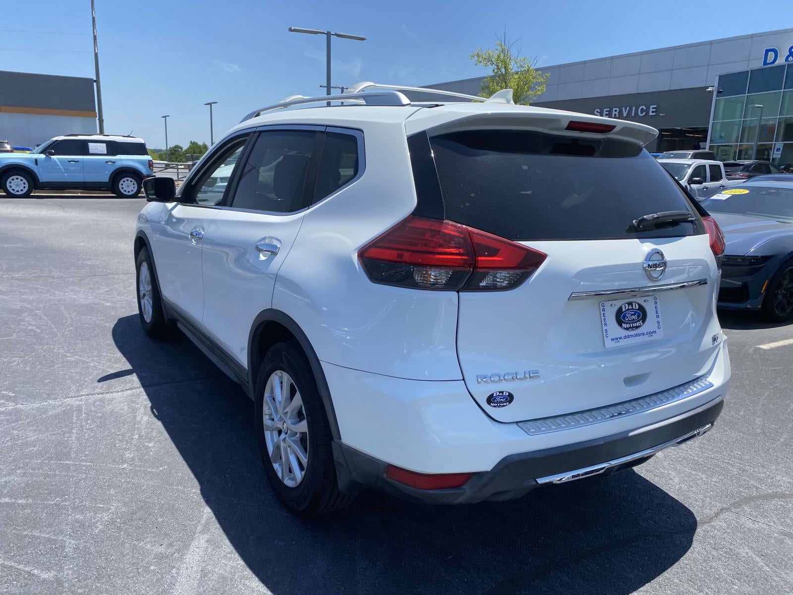 2017 Nissan Rogue SV