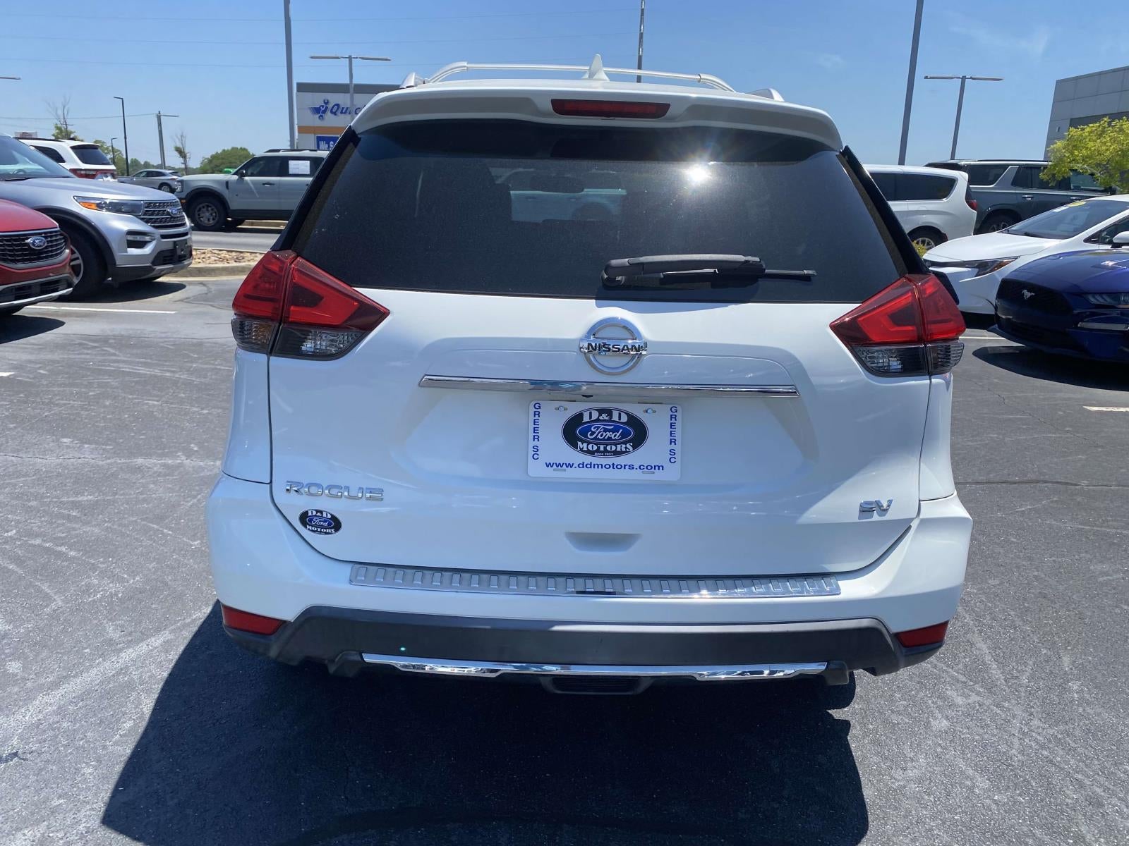 2017 Nissan Rogue SV