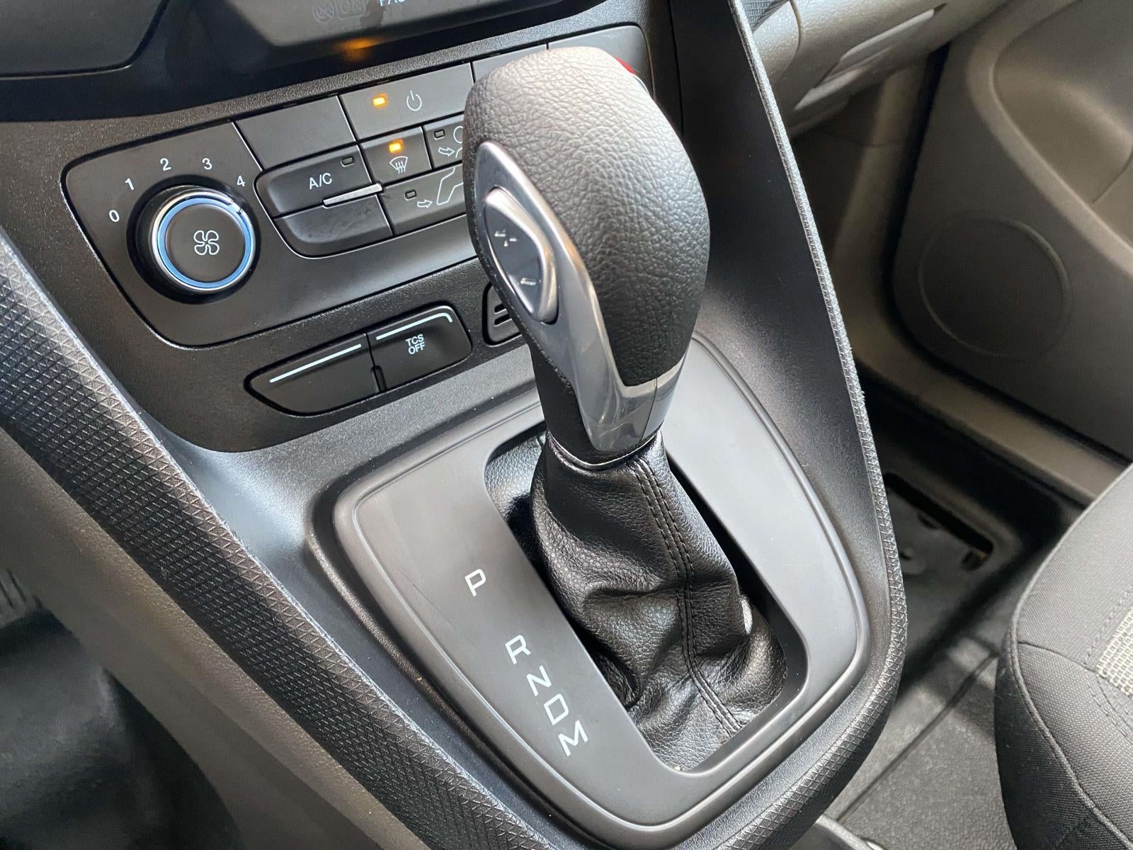 2022 Ford Transit Connect XL