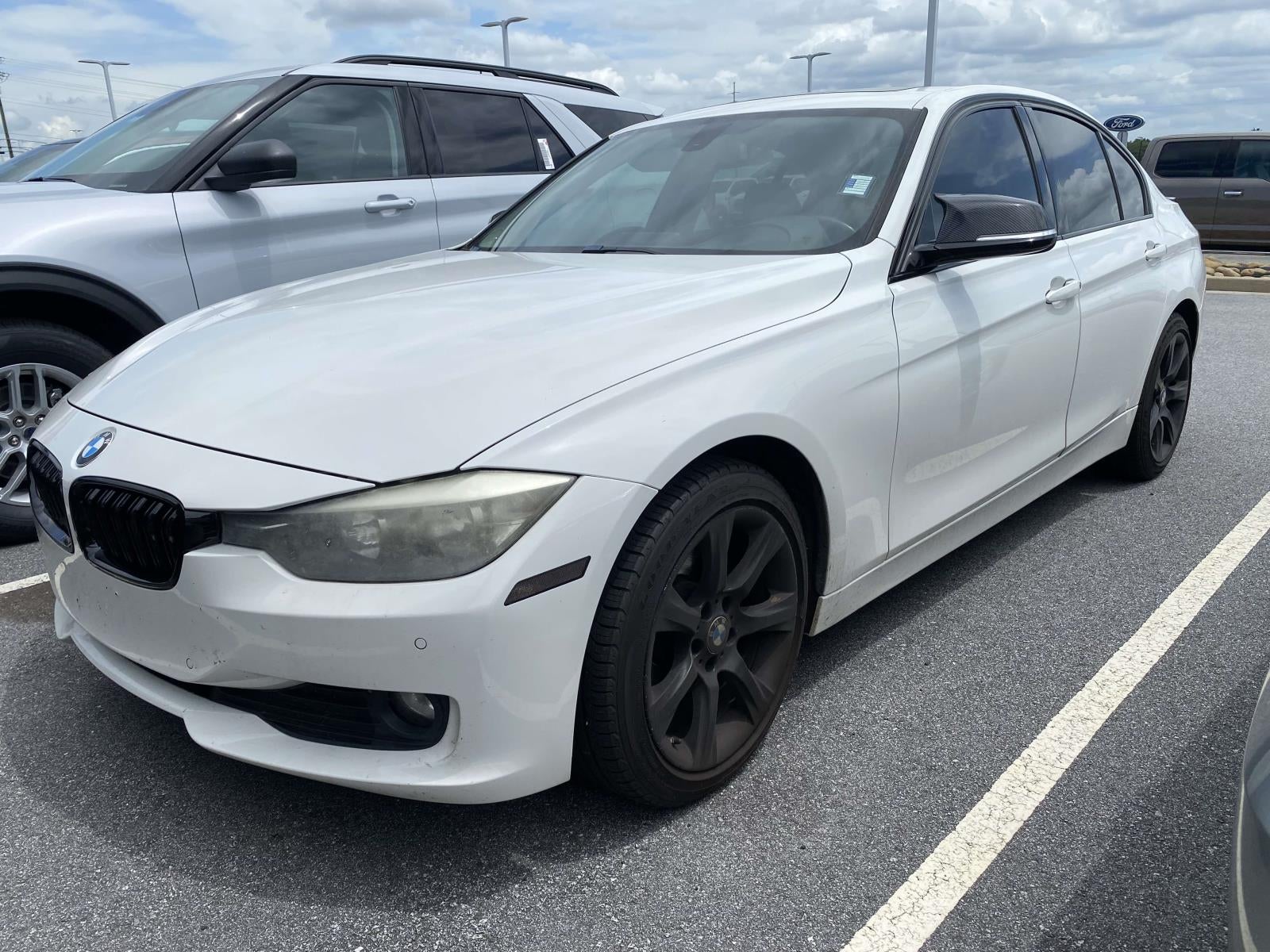 2015 BMW 3 Series 320i