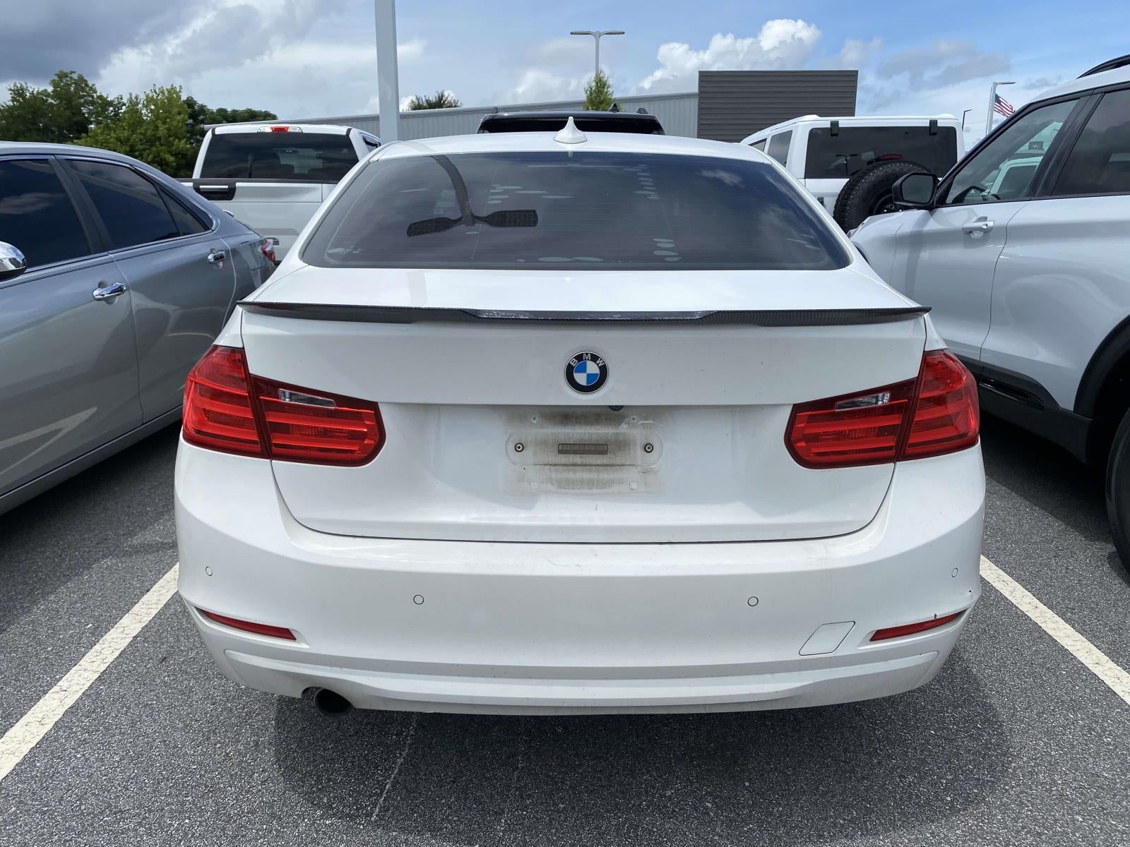 2015 BMW 3 Series 320i