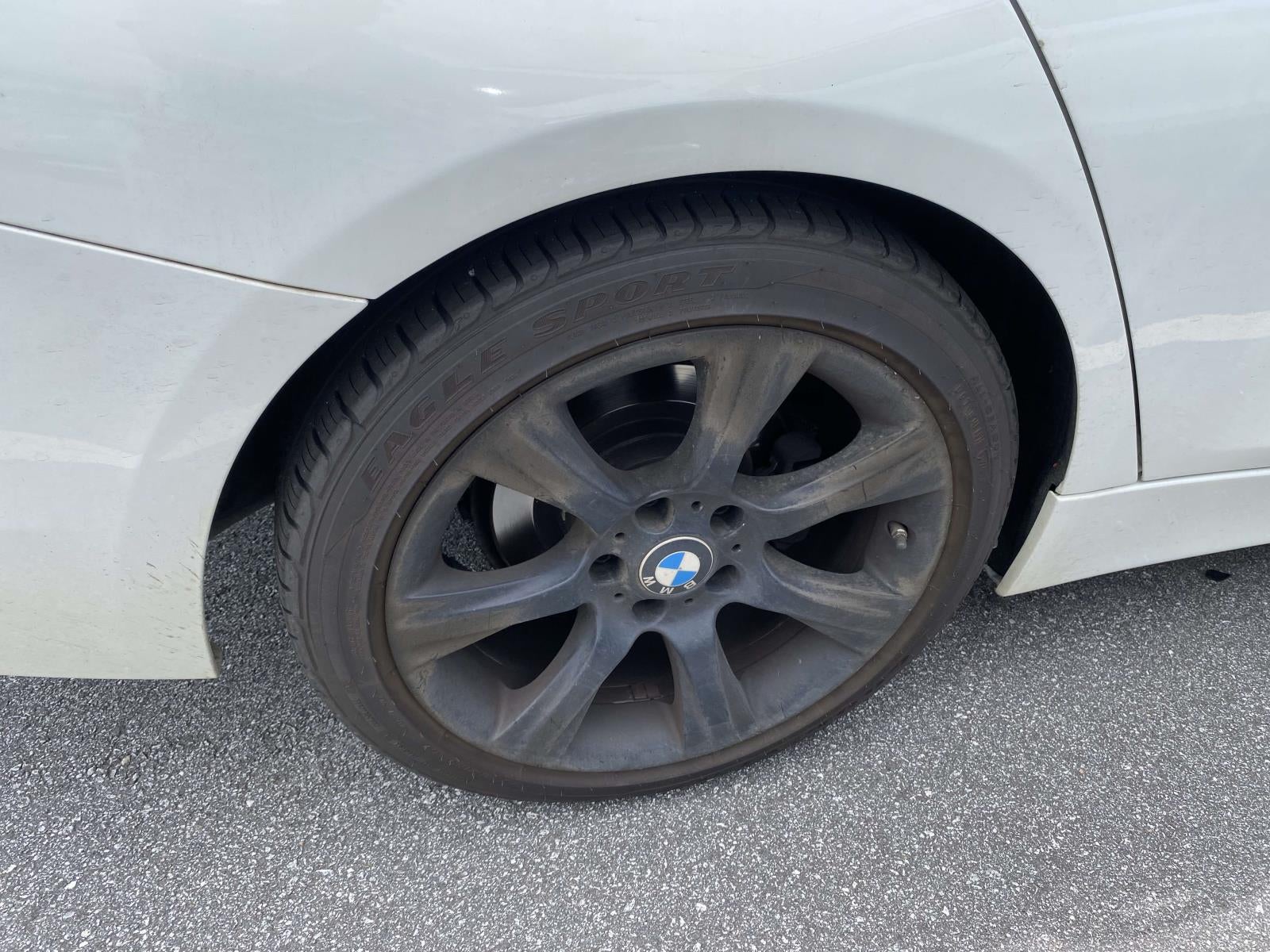 2015 BMW 3 Series 320i