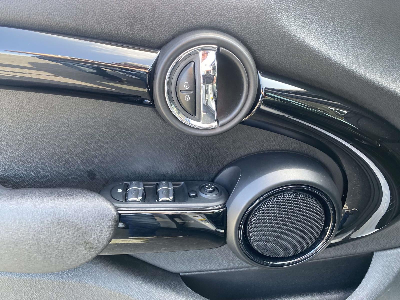 2019 MINI Cooper Classic