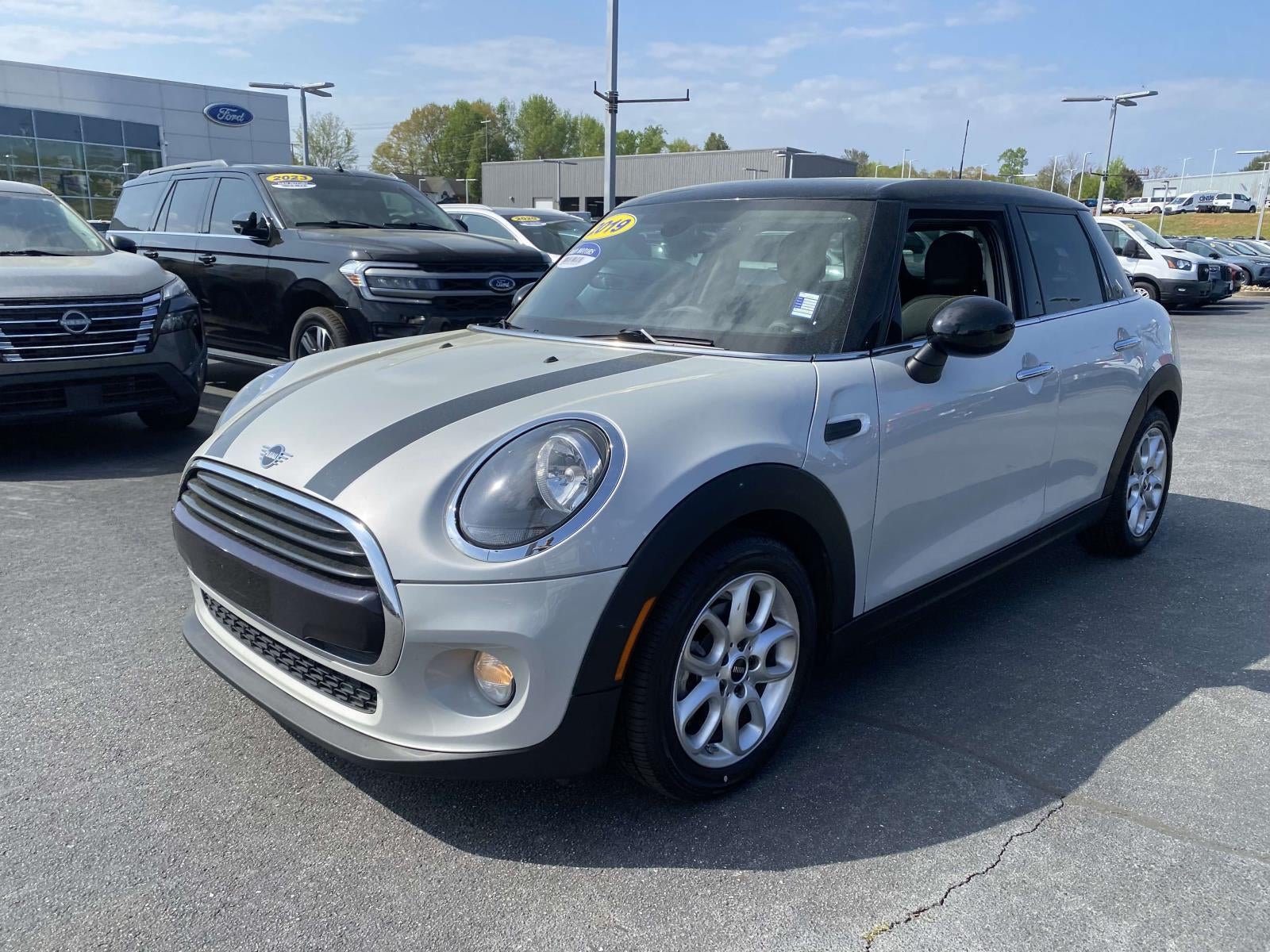 2019 MINI Cooper Classic