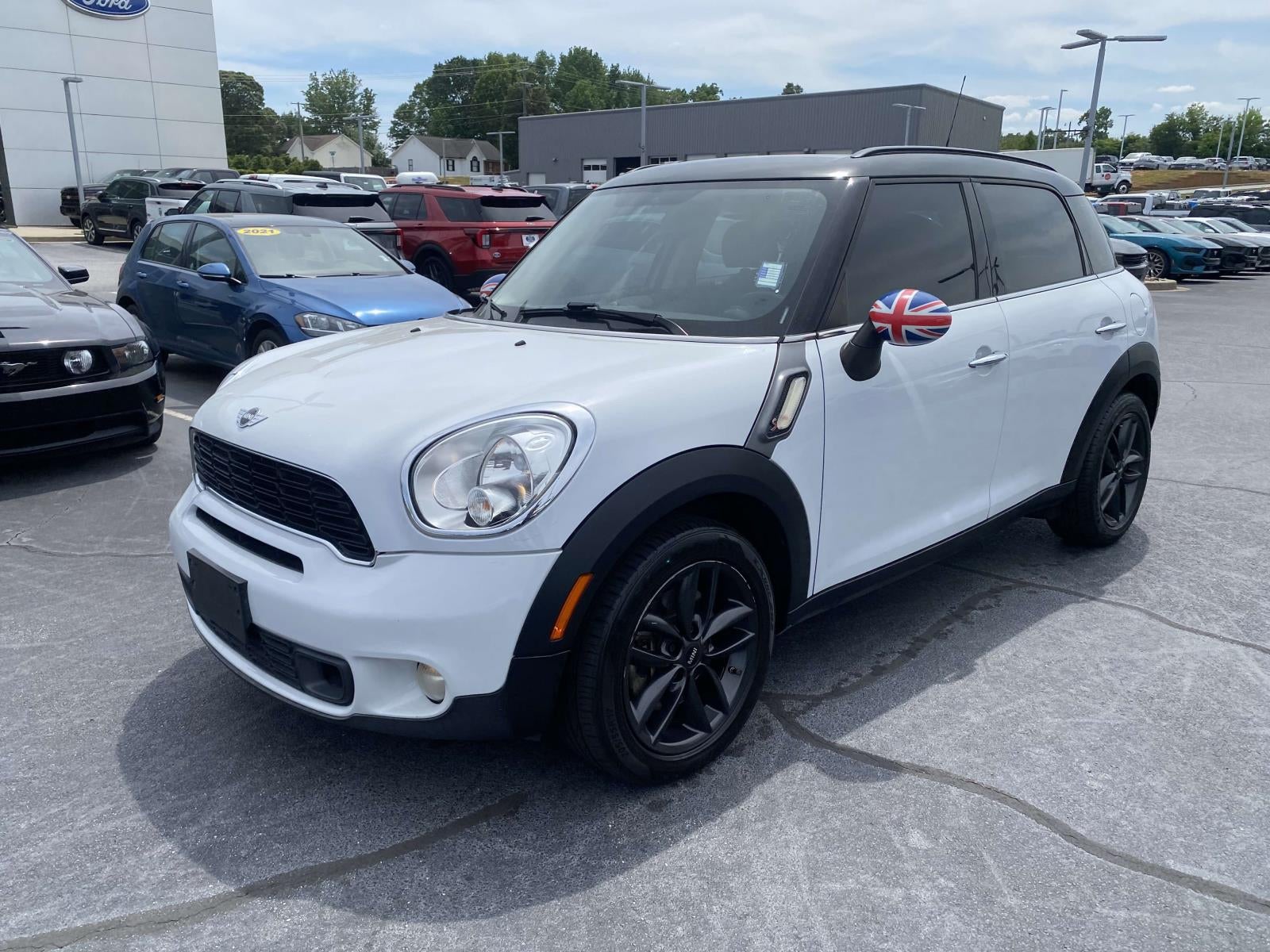 2014 MINI Cooper S Countryman Base