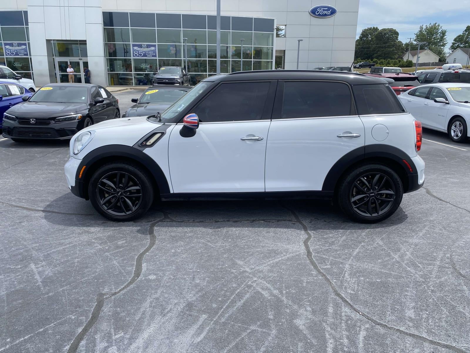 2014 MINI Cooper S Countryman Base