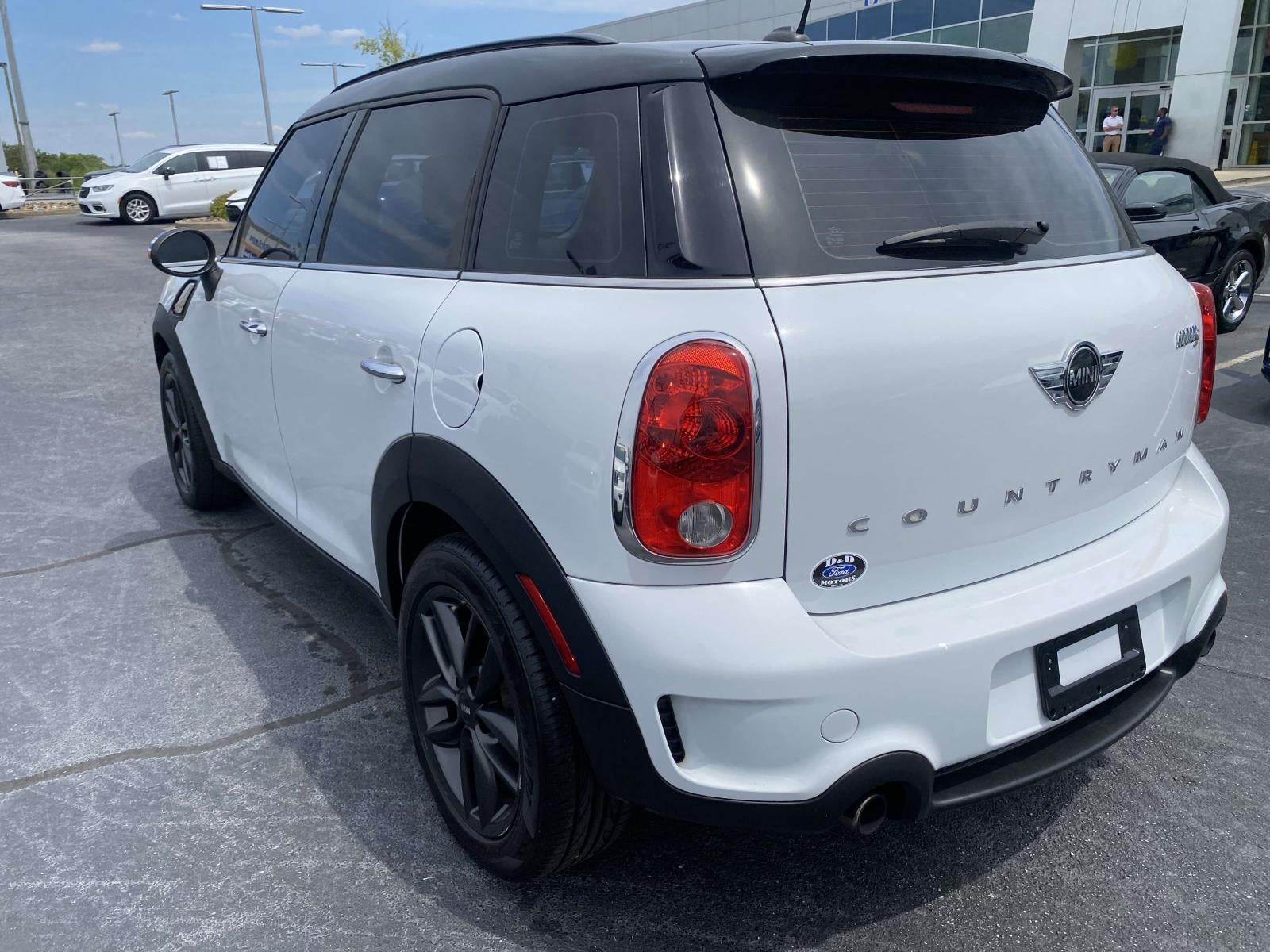 2014 MINI Cooper S Countryman Base