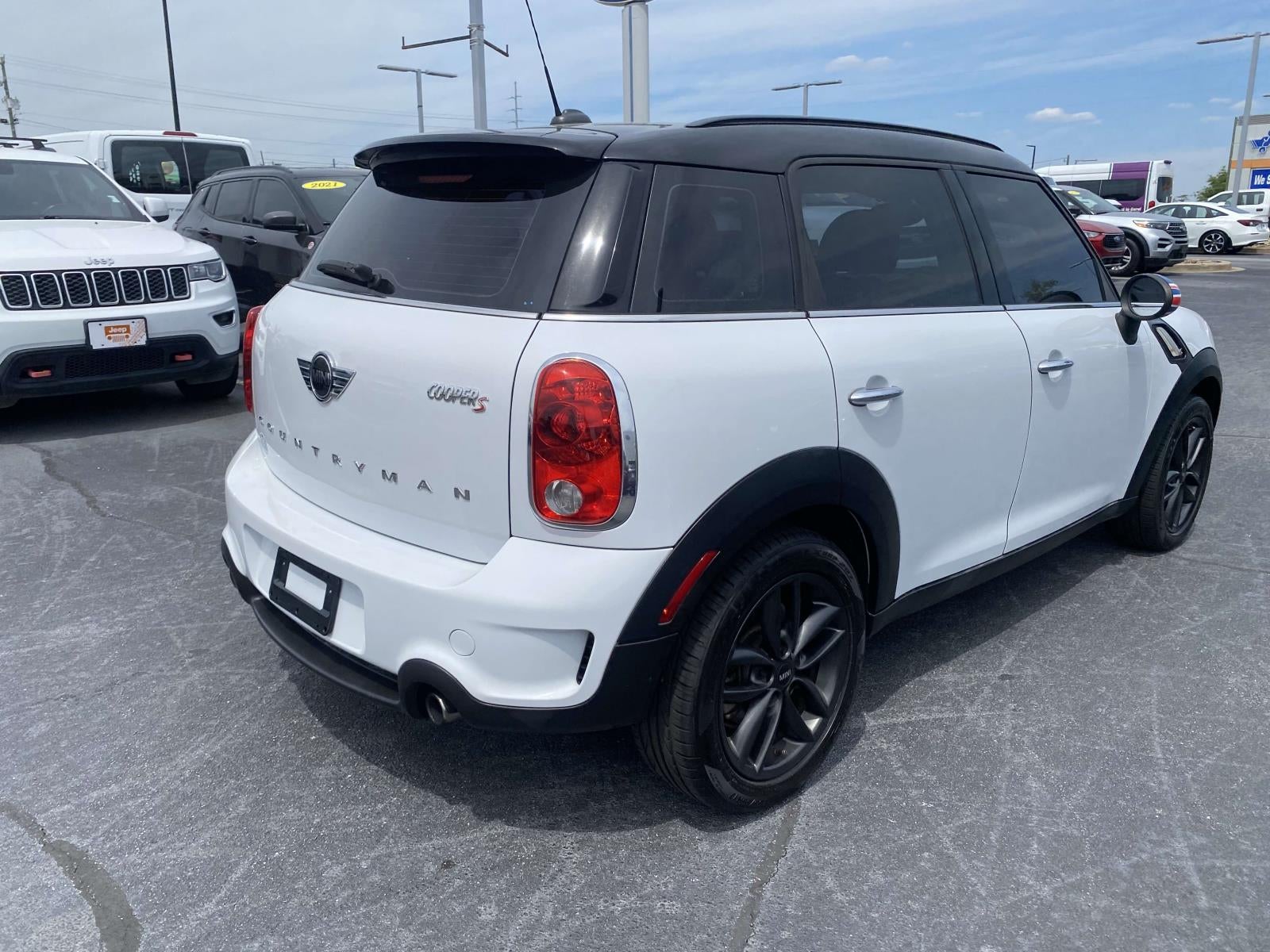 2014 MINI Cooper S Countryman Base