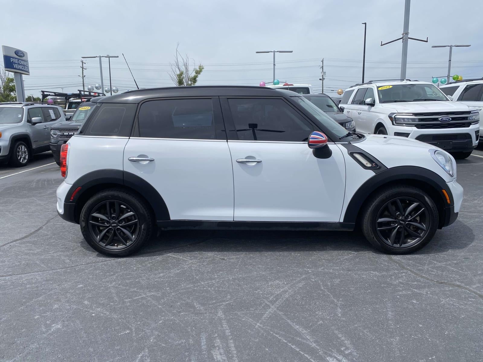 2014 MINI Cooper S Countryman Base
