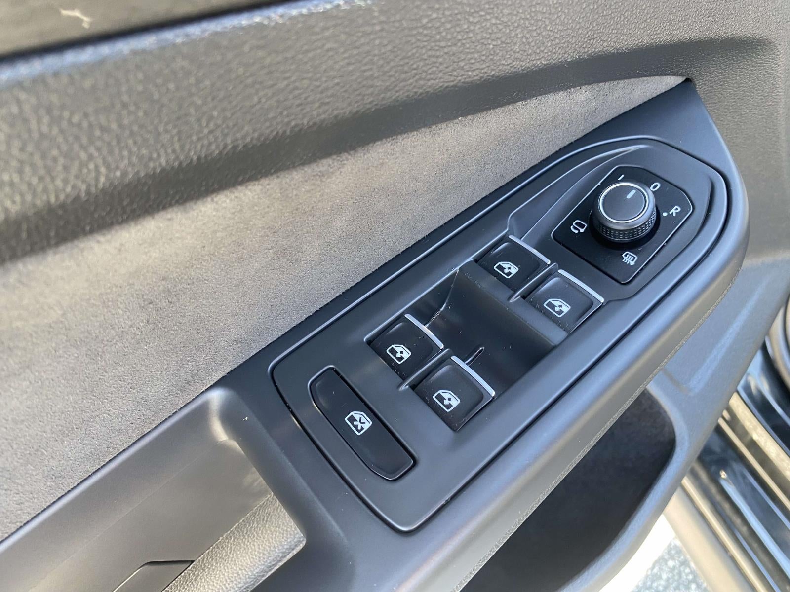 2024 Volkswagen Golf GTI 2.0T S