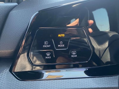 2024 Volkswagen Golf GTI 2.0T S