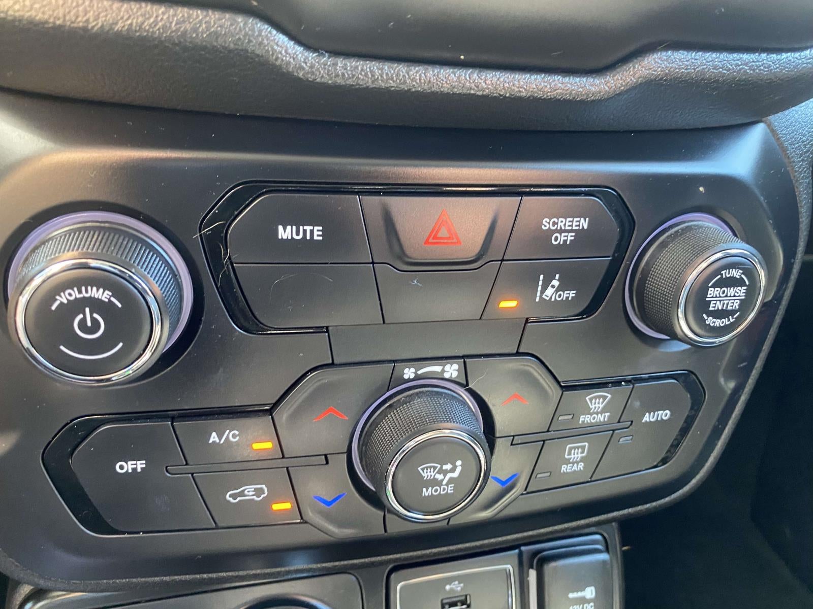 2023 Jeep Renegade Trailhawk