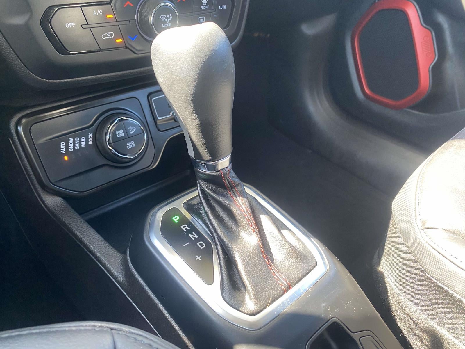 2023 Jeep Renegade Trailhawk