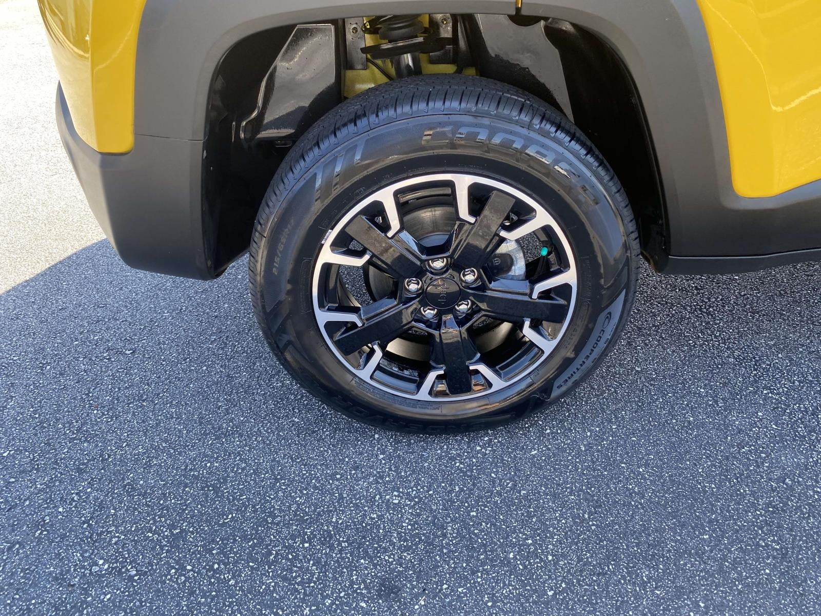 2023 Jeep Renegade Trailhawk